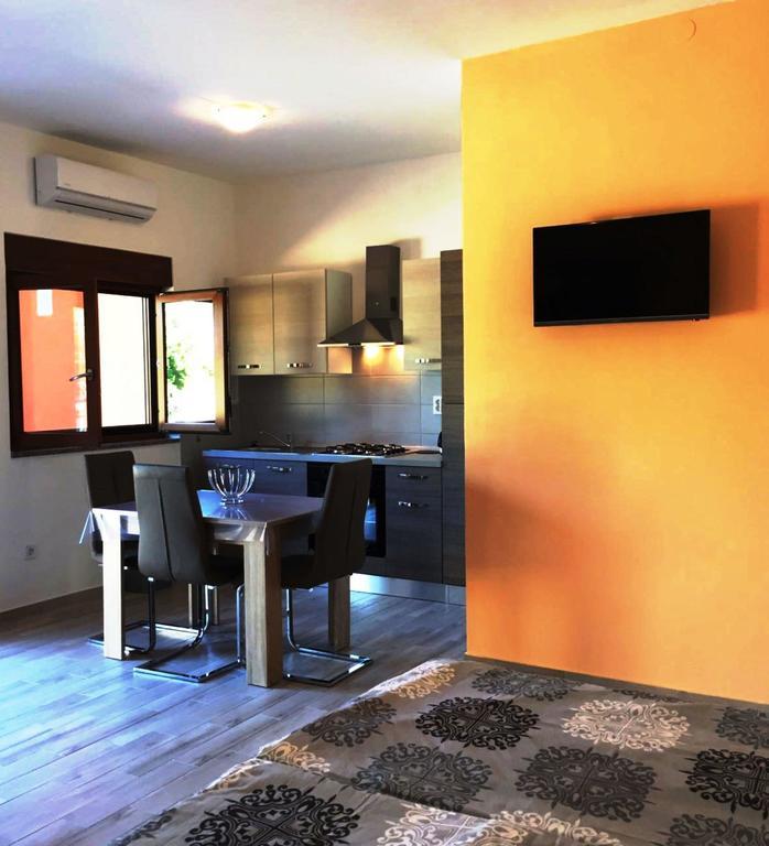 Goga Mare Apartment Rovigno Esterno foto