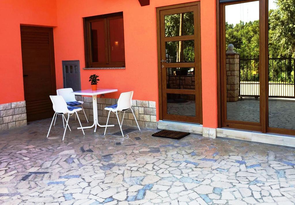 Goga Mare Apartment Rovigno Esterno foto