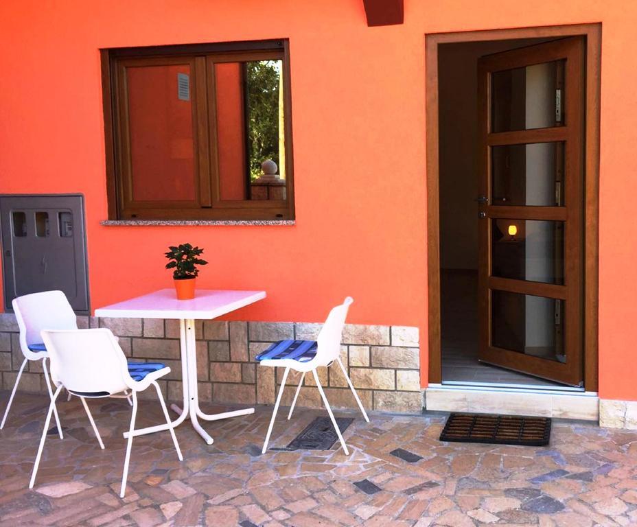 Goga Mare Apartment Rovigno Esterno foto